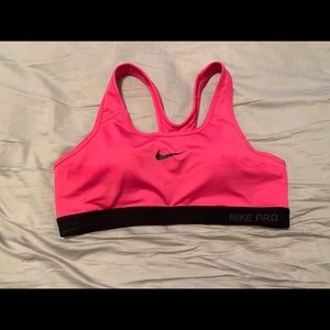 Sports bra
